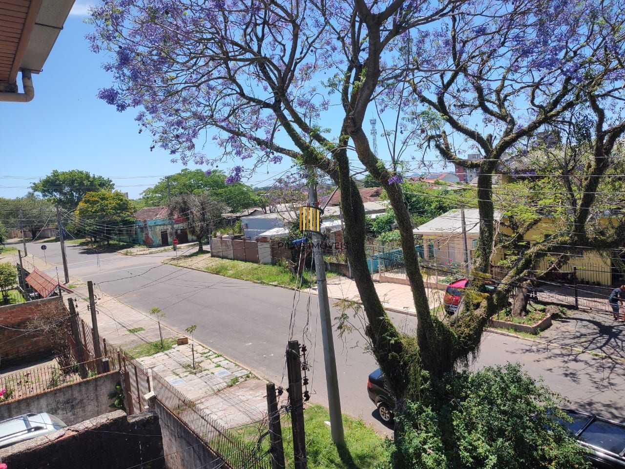 Vende Casa Comercial com deposito nos fundos, 289,80m²