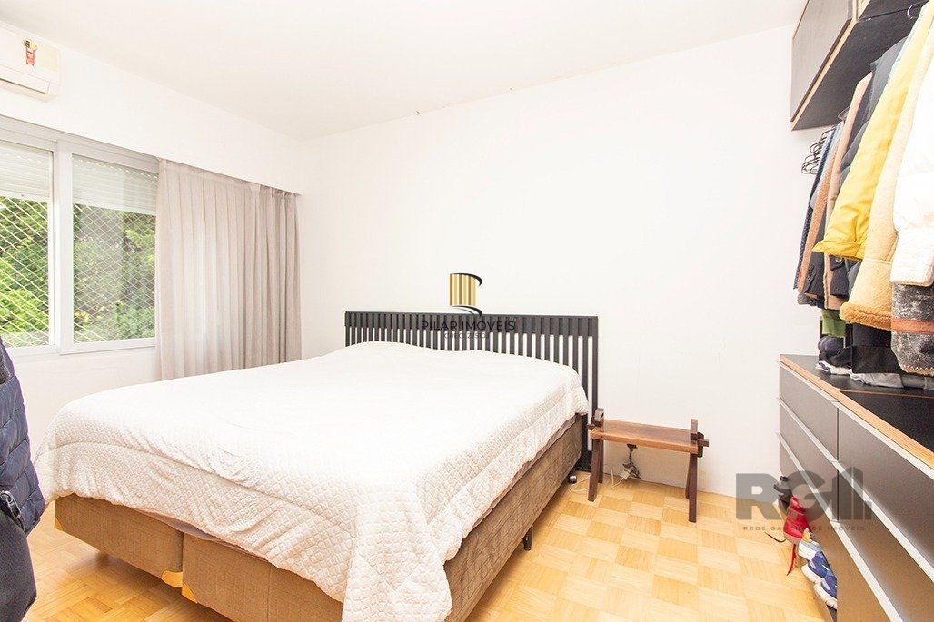 Apartamento para comprar com  3 suítes no Bairro Moinhos de Vento