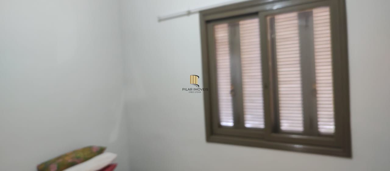 Vende Casa Comercial com deposito nos fundos, 289,80m²