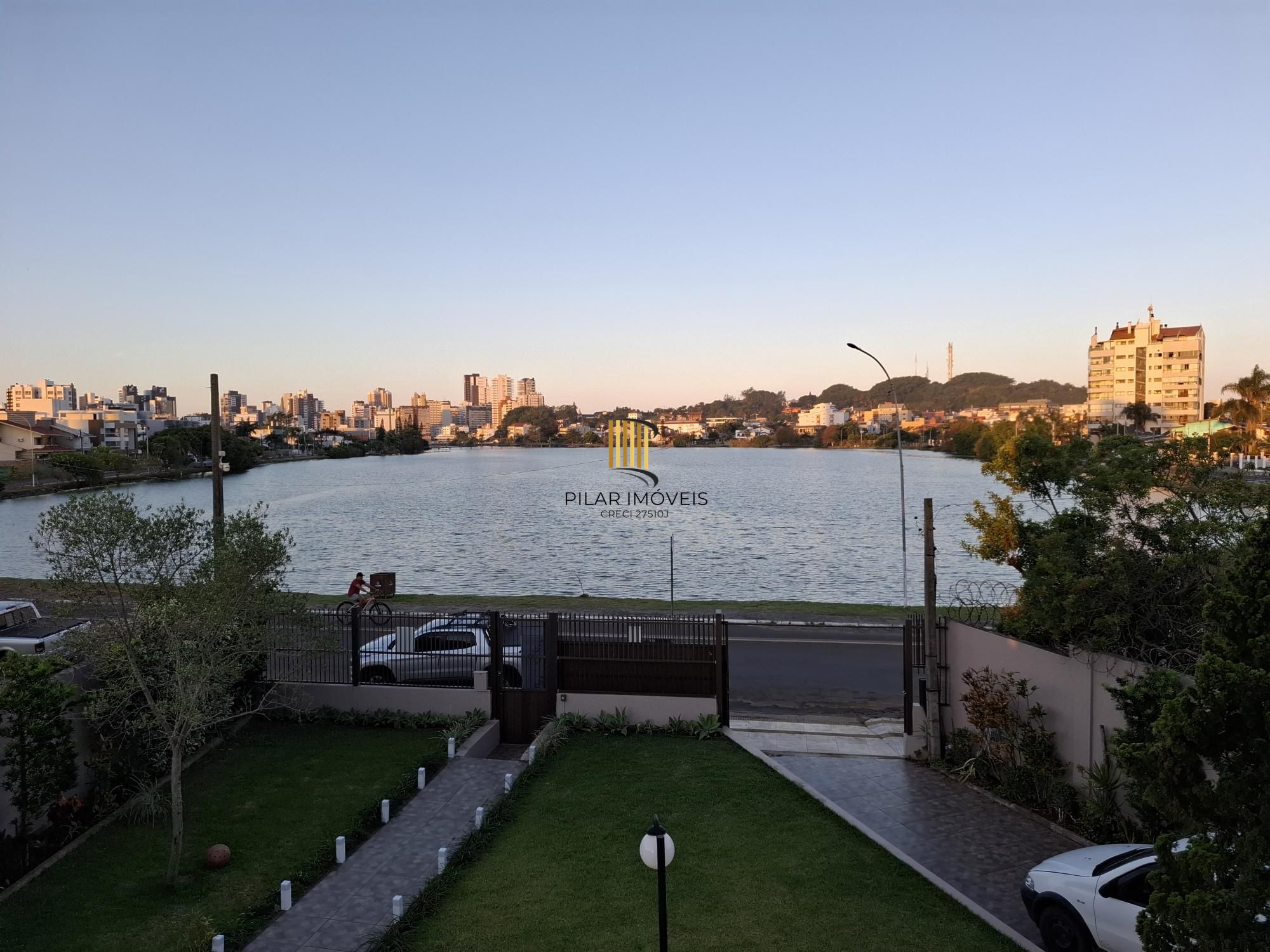 Casa na Lagoa do Violão em Torres
