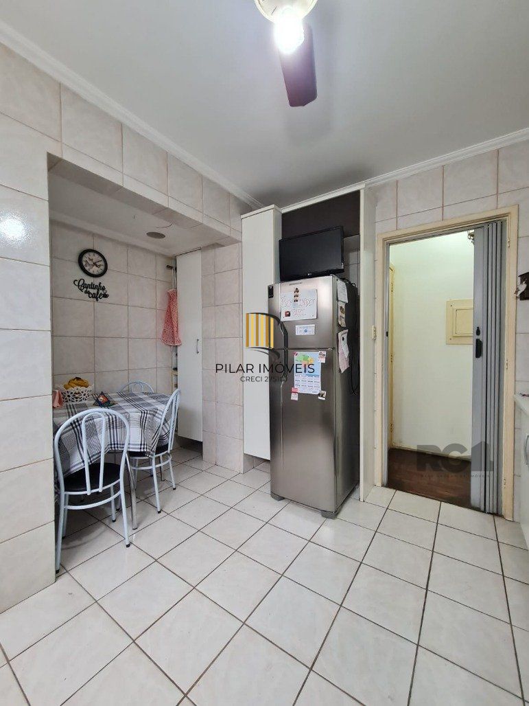 Amplo Apartamento 3 Dormitórios para comprar - Porto Alegre