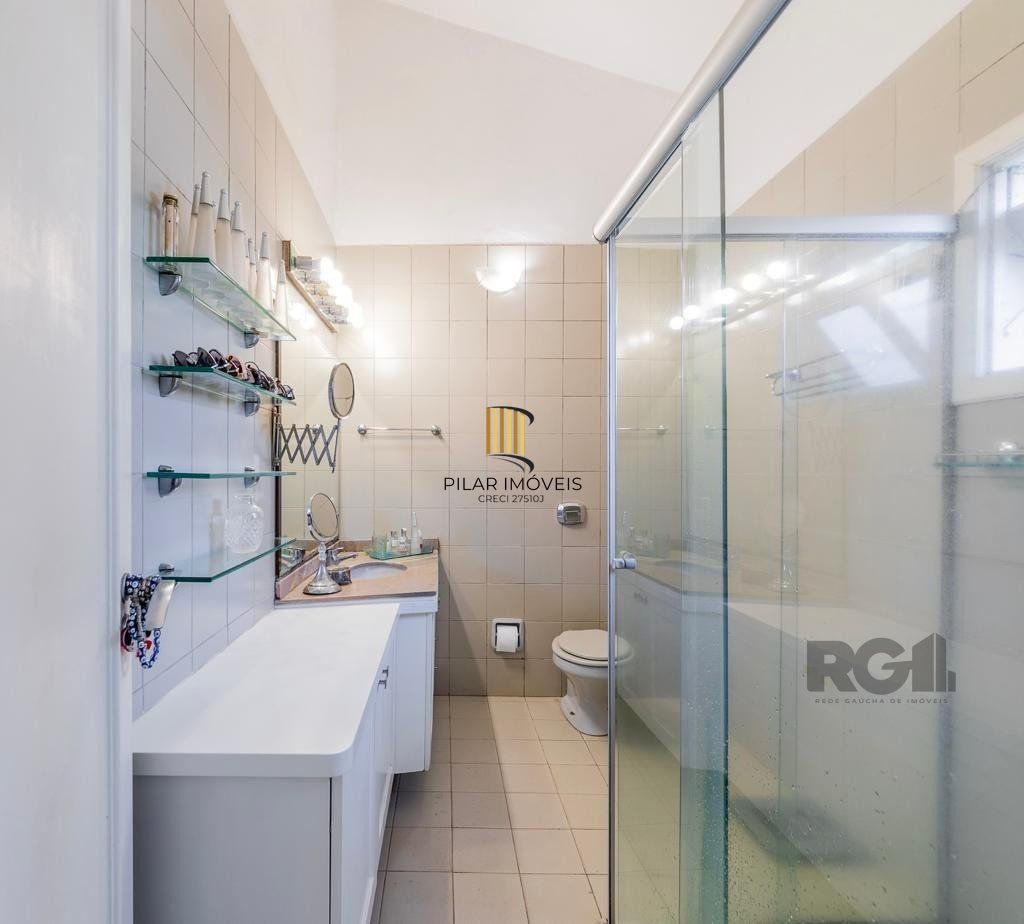 Casa Para comprar com 5 Dormitórios na Chácara das Pedras