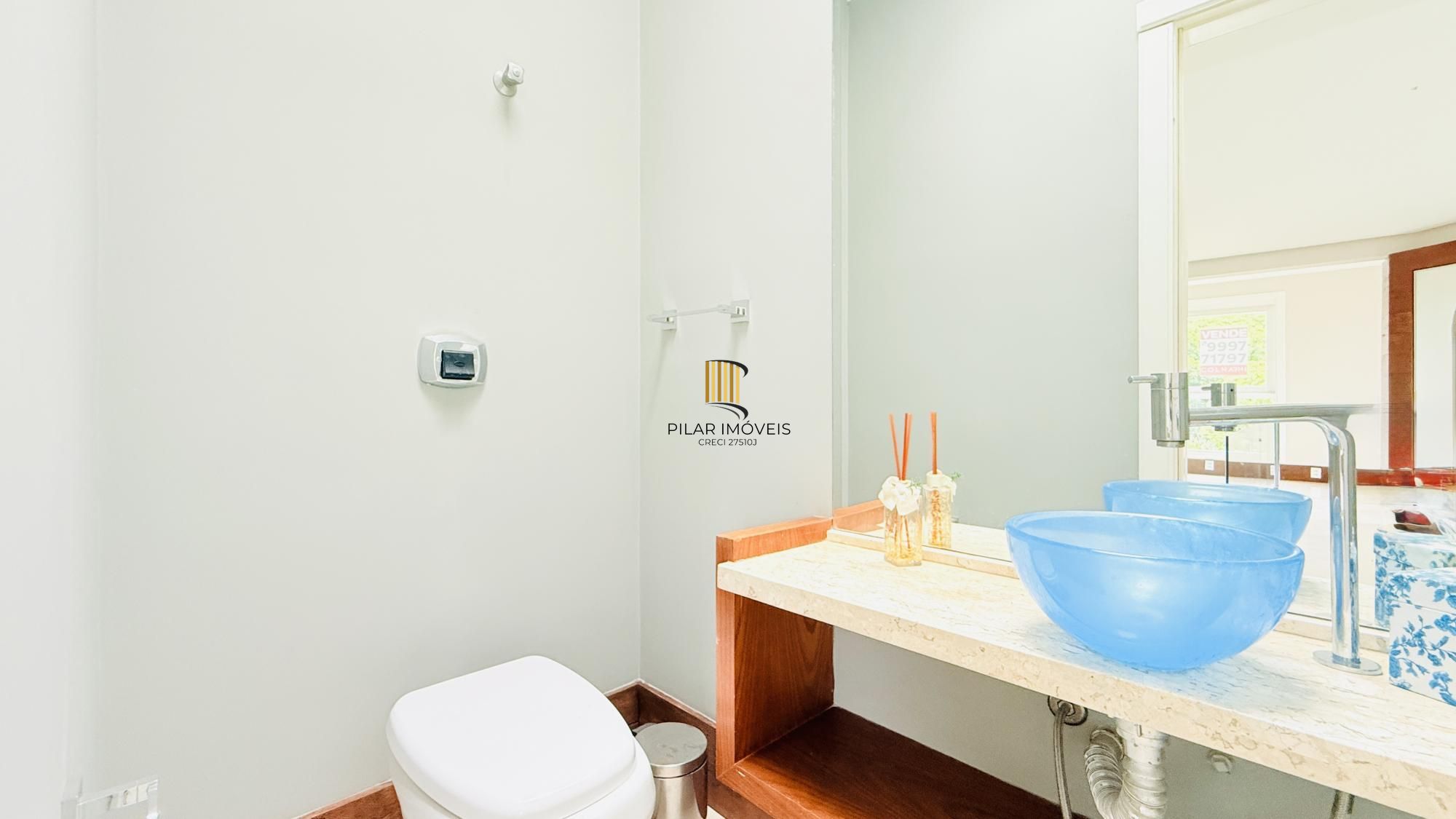 Cobertura Duplex de 318m com Piscina Privativa, Energia Solar e Vista Panorâmica