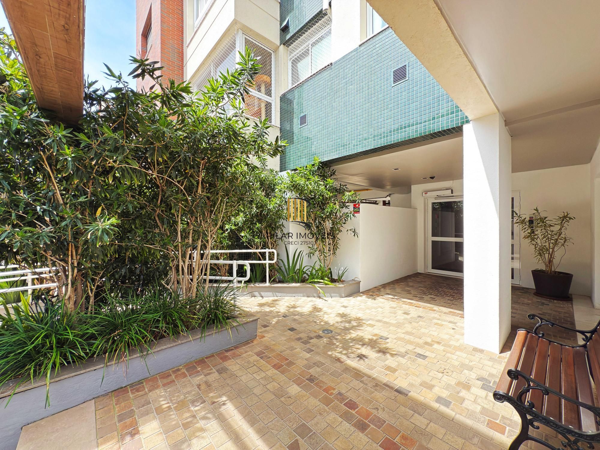 Lindo apartamento de 2 dormitórios e uma vaga de garagem