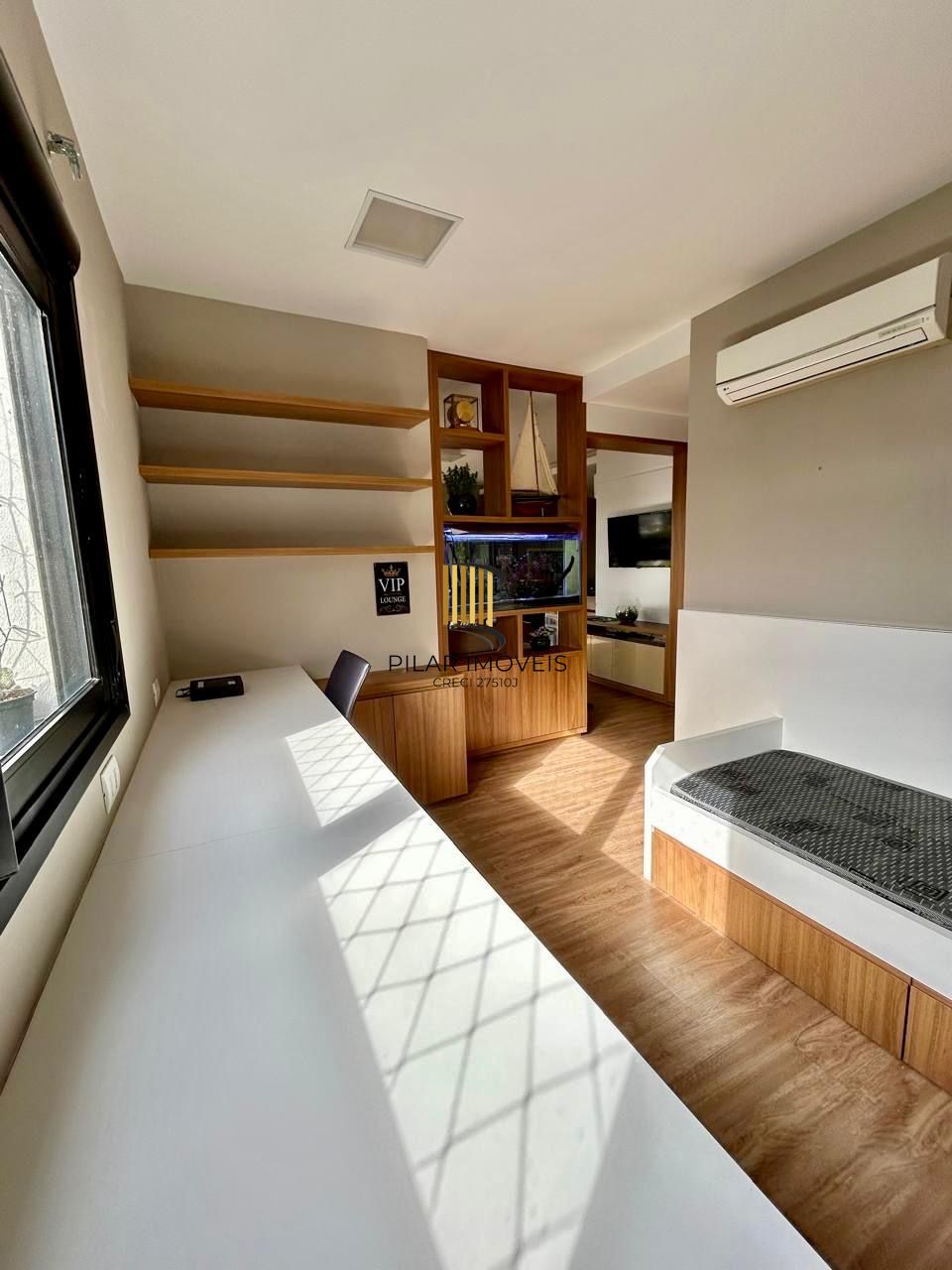 Excelente apartamento mobiliado no bairro Tristeza com 3d para comprar