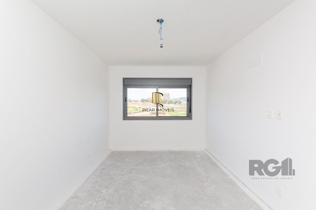 Apto de 3 suítes, andar alto, 115m² privativos com lavabo, cozinha americana e churrasqueira.
