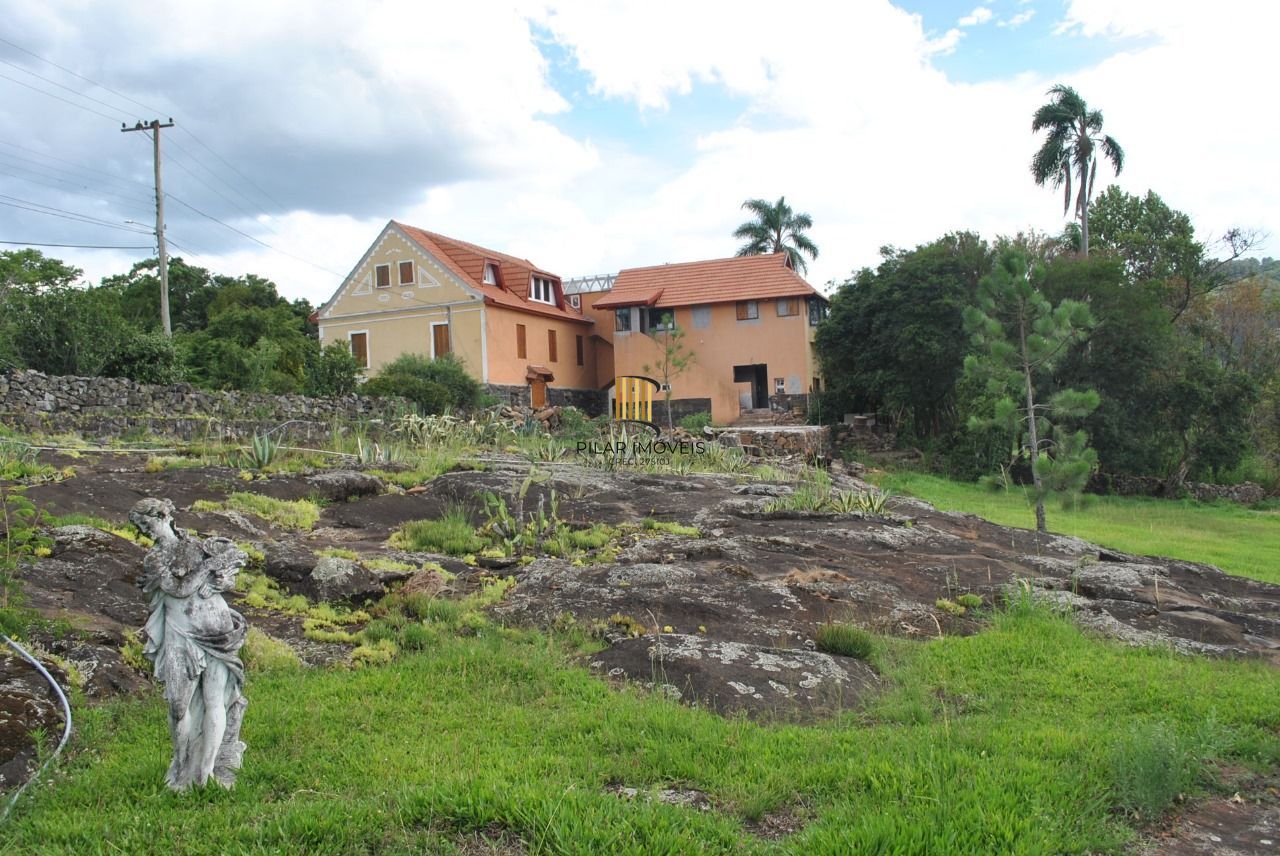 Área para comprar com casas Enxaimel em Nova Petrópolis.