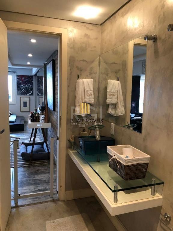 Apartamento Para comprar Com 1 Dormitório  115 m² Por R$ 780.000,00 - Higienópolis - Porto Alegre/RS