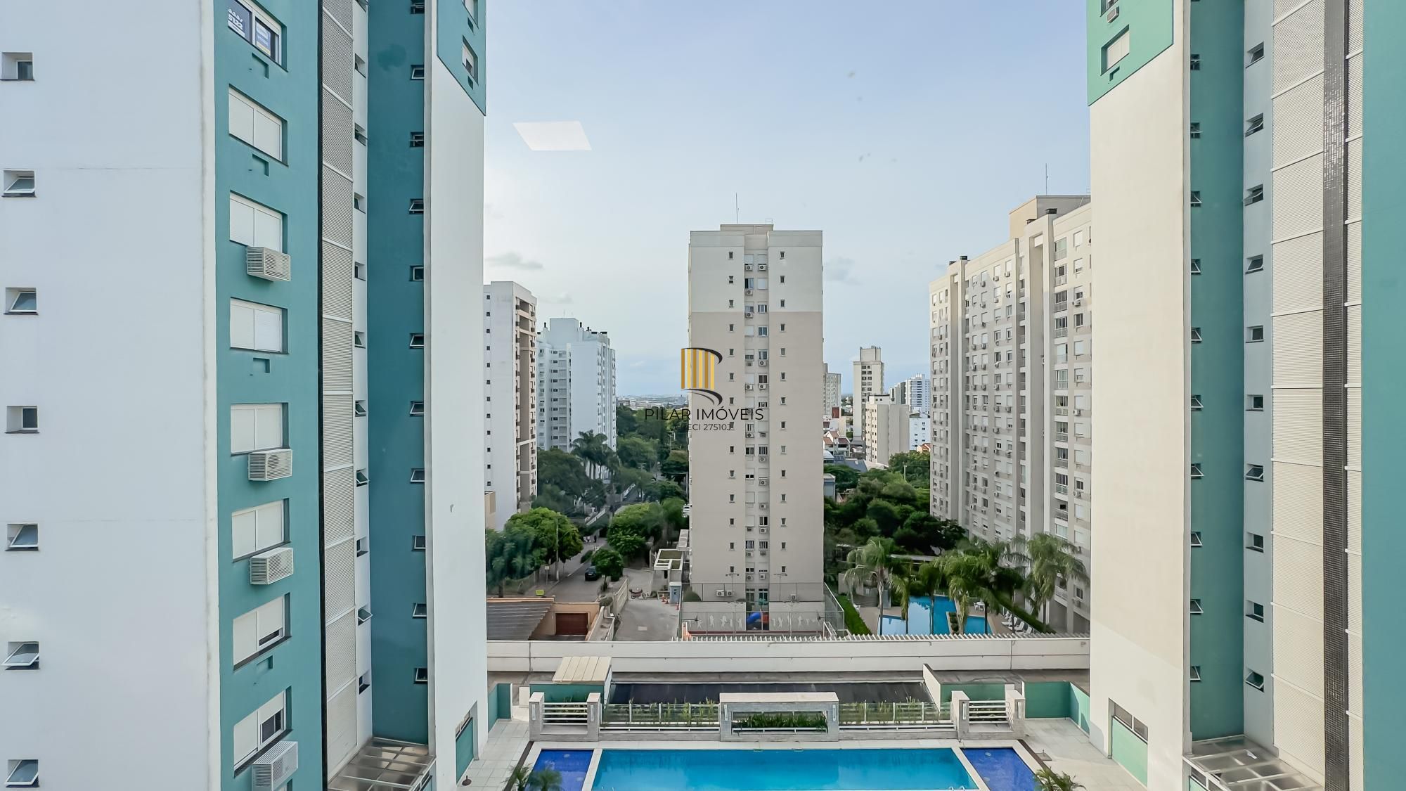 Apartamento com 2 dormitórios para comprar, 84 m² - Passo d'Areia - Porto Alegre/RS