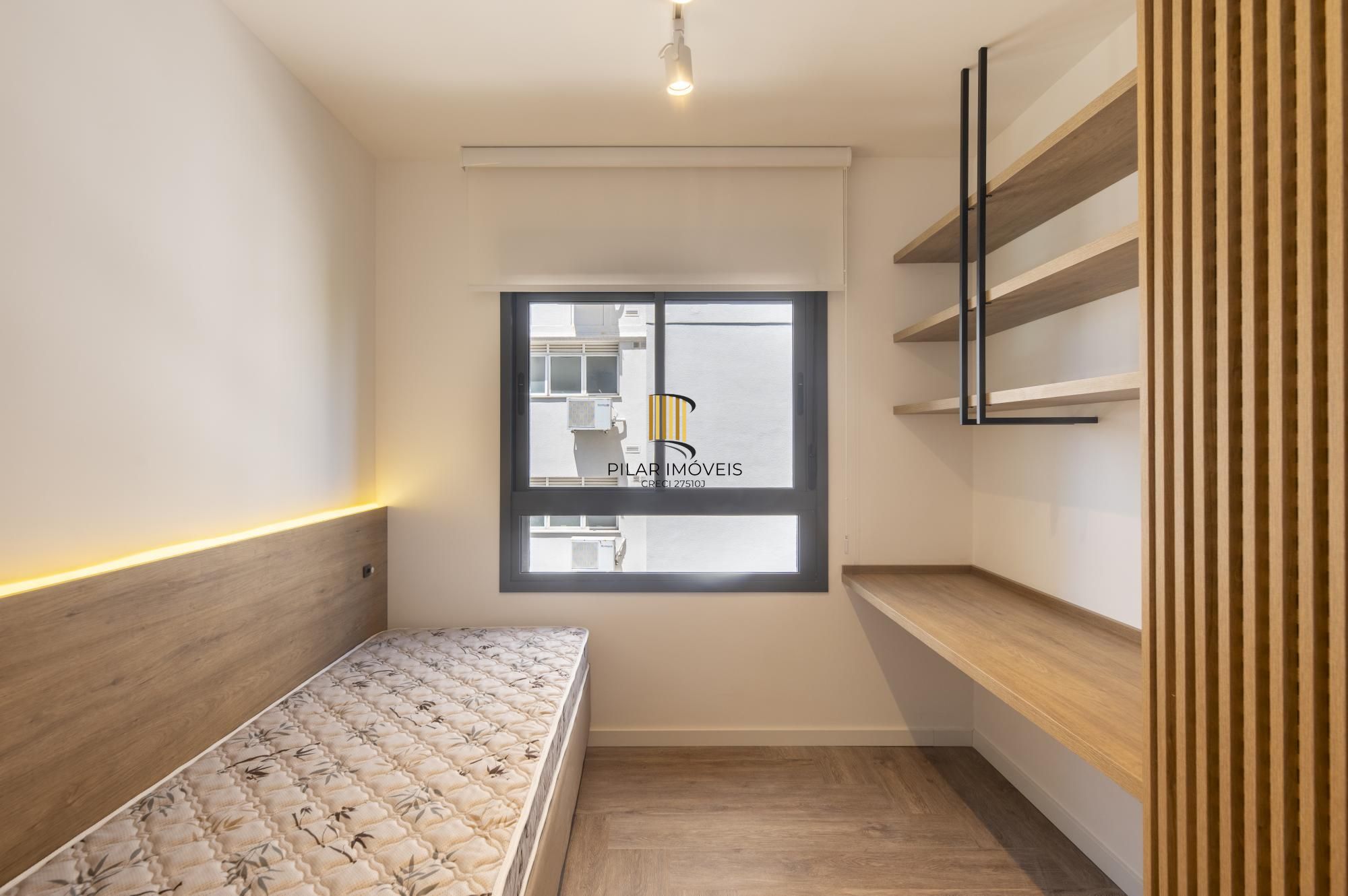 Apartamento com 67m², 2 quartos, 1 suíte, 1 vaga, no bairro Petrópolis em Porto Alegre