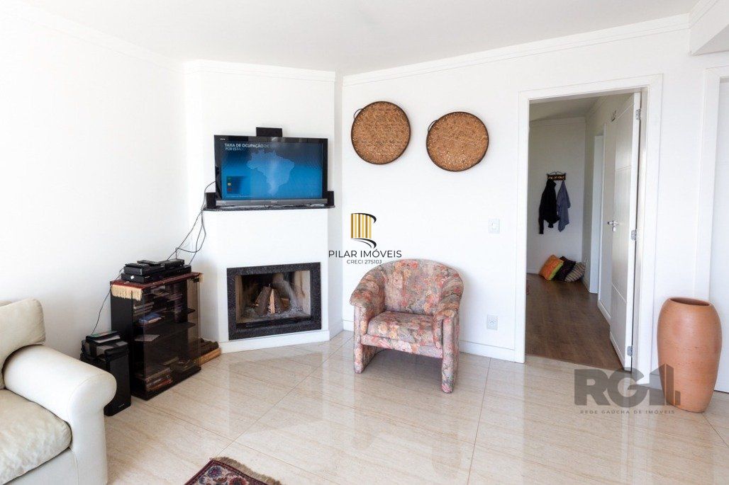Casa Para comprar em Condomínio,3 dormitórios, deslumbrante vista para o Guaiba