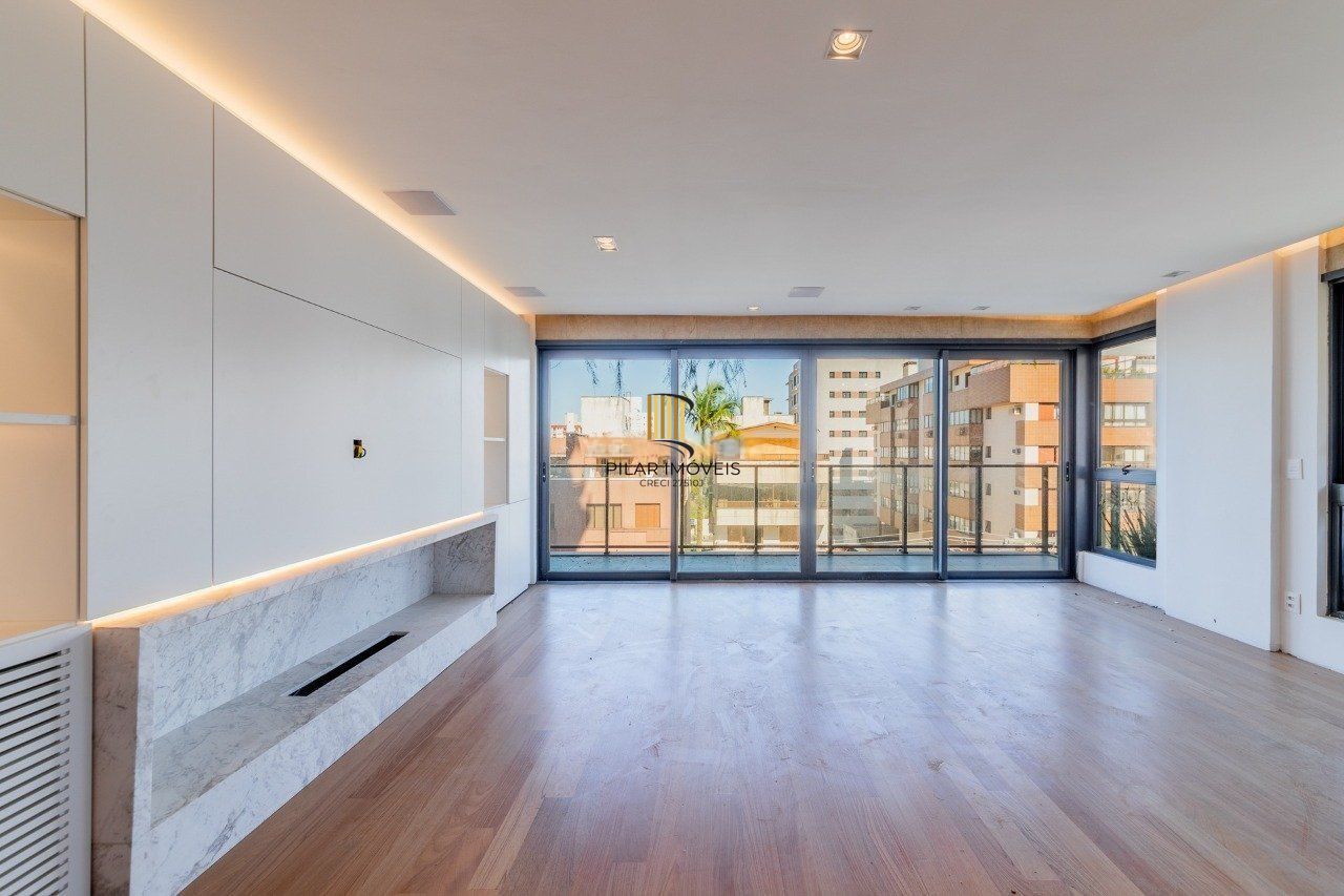 Apartamento novo 3 dormitórios com 2 vagas próximo ao Grêmio Náutico União