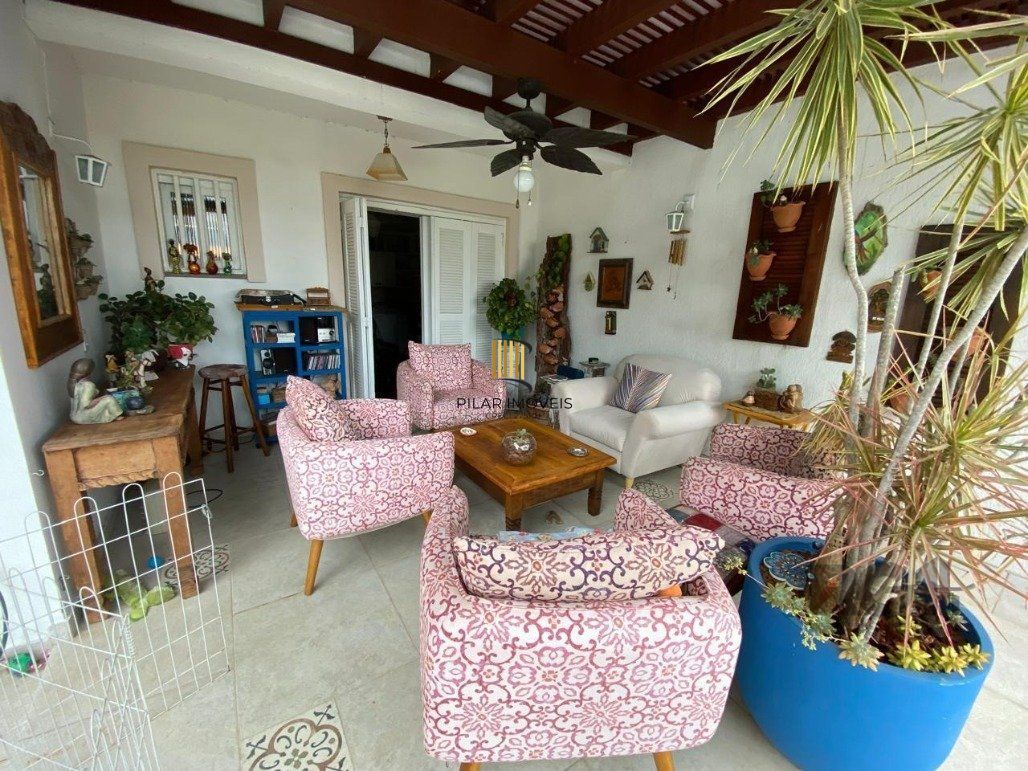 CASA CHACARA DAS PEDRAS,  4 QUARTOS, VENDE , 630 METROS