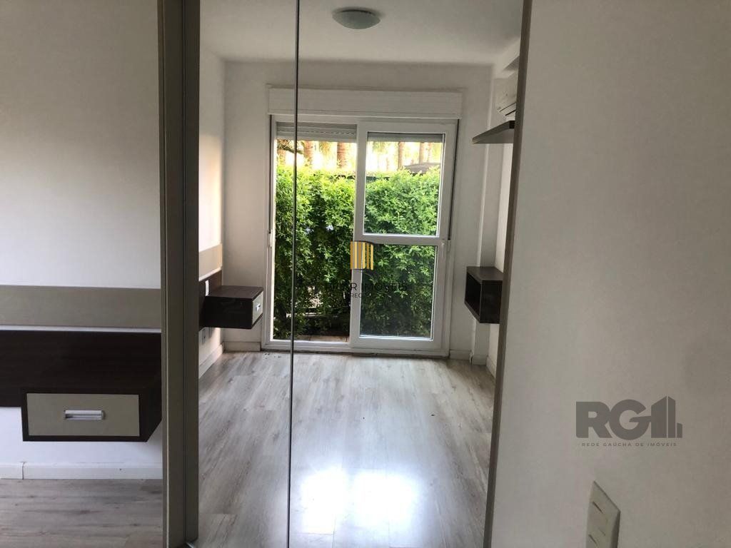 vende Apartamento Garden semi- mobiliado, com 114m², R$589.000,00, 3 dormitórios, 1 suíte, com pátio,1 box