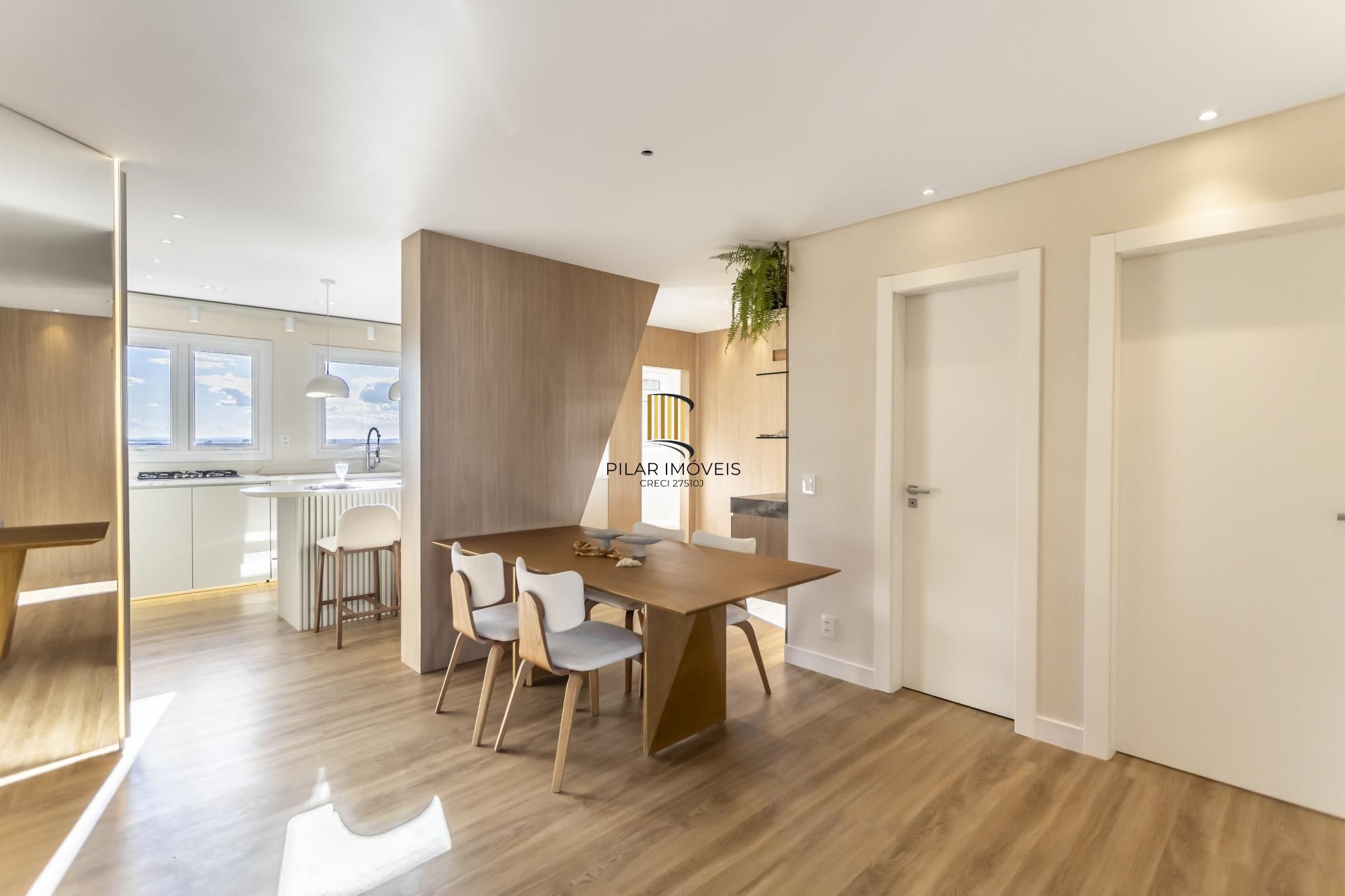 Cobertura com 270m² 3 suítes 3 vagas