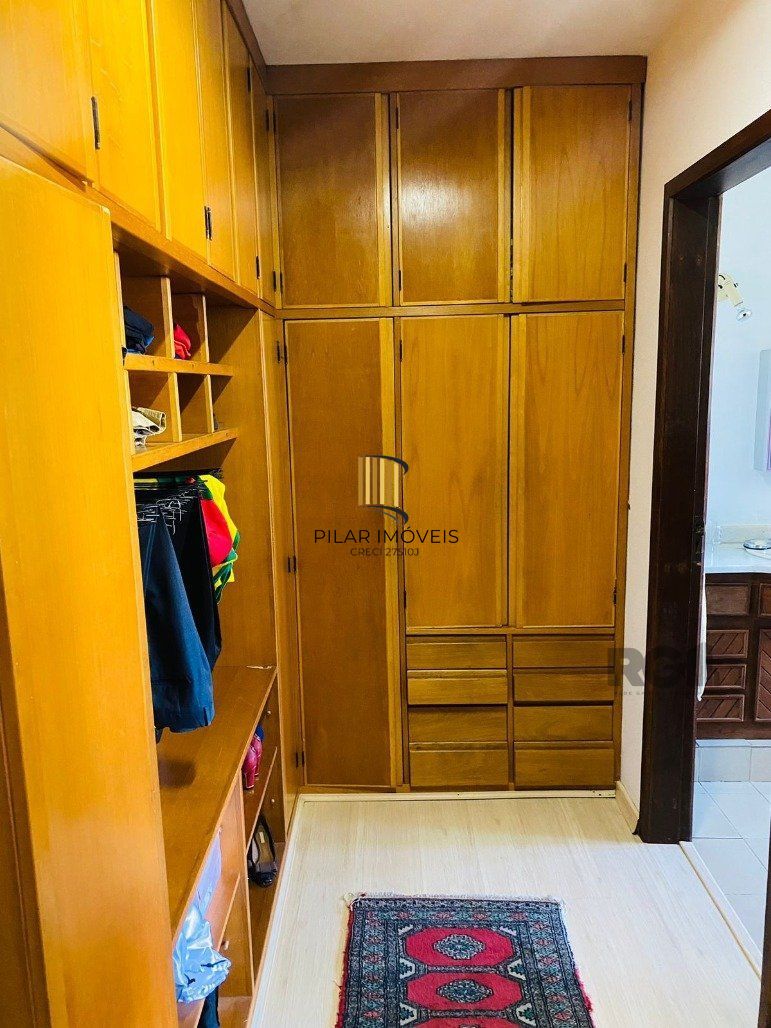 Casa excelente para Comprar  no Bairro Três Figueiras!!