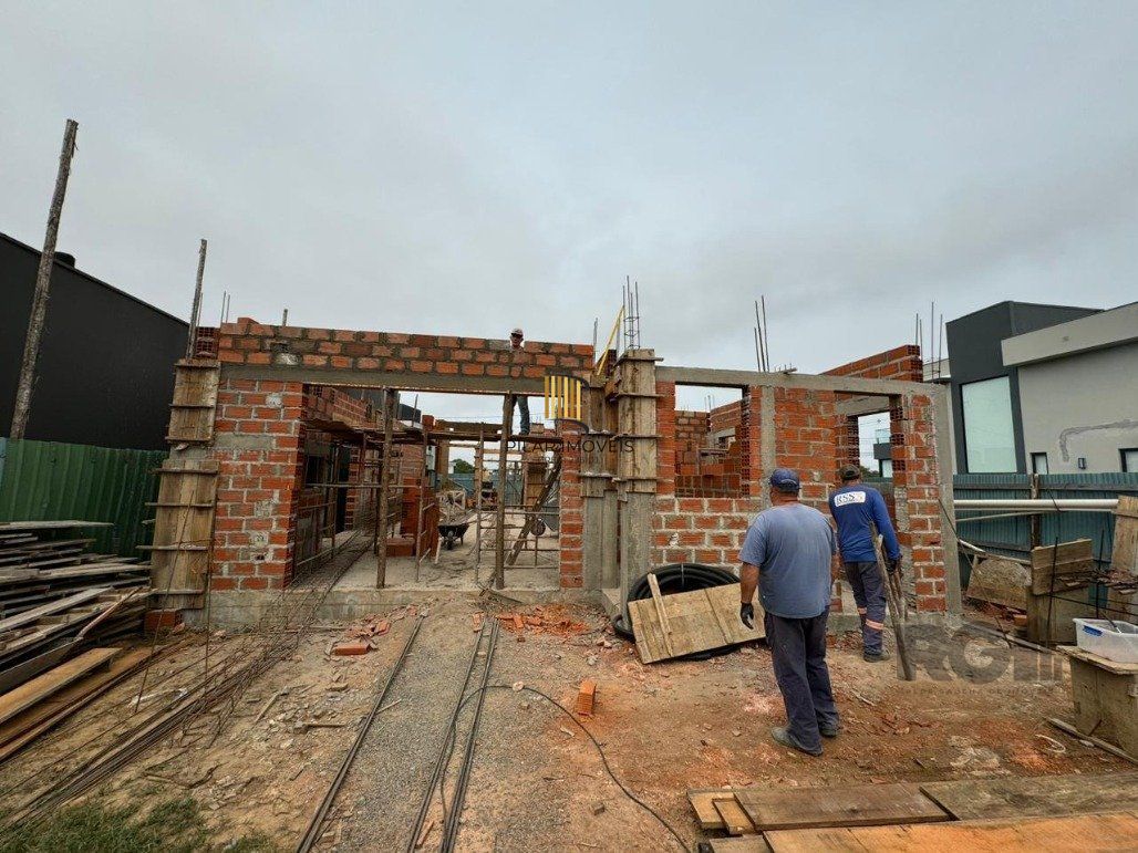 Casa Condominio 3 Dormitório(s) Bairro Sans Souci