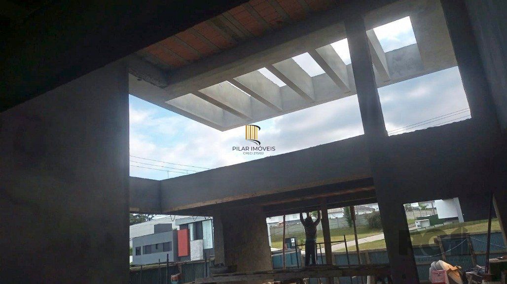 Casa com 3 dormitórios Para comprar Com  246 m² por R$ 1.800.000,00 - Centro - Torres/RS