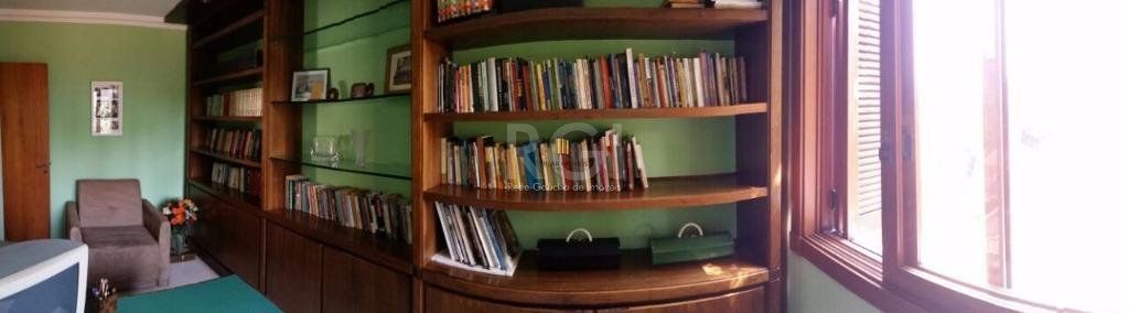 Vende cobertura mobiliada, 3 dormitórios, 3 vagas, Petrópolis