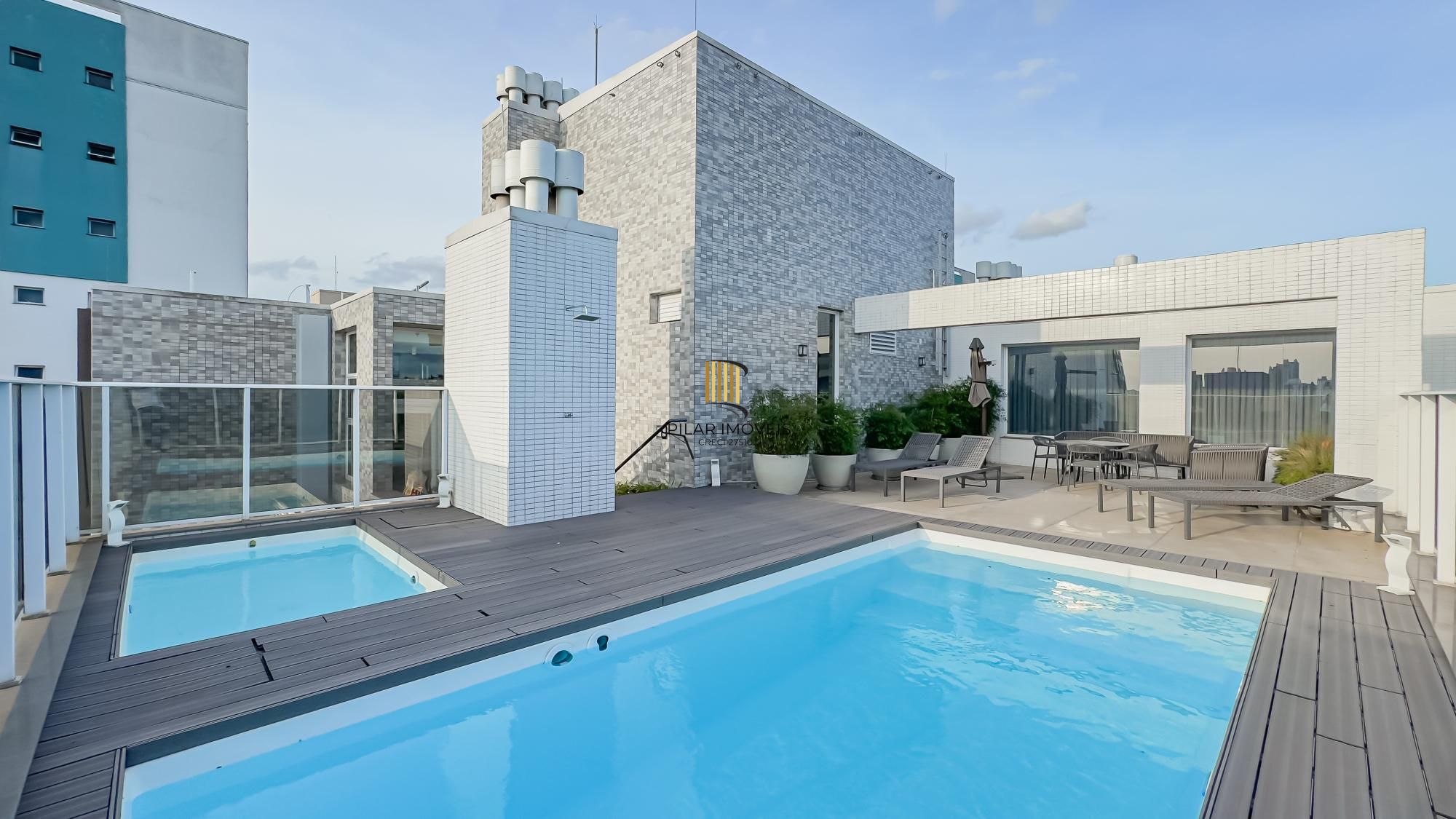 Apartamento com 2 dormitórios para comprar, 84 m² - Passo d'Areia - Porto Alegre/RS