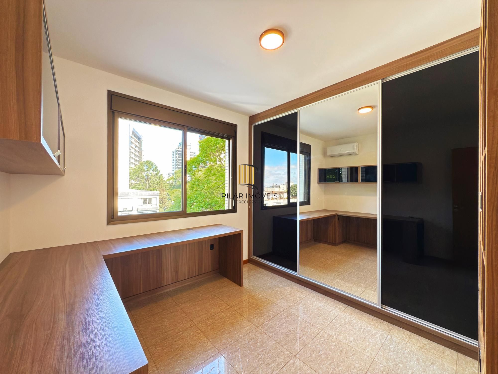 Apartamento 2D com suíte e vaga no Bela Vista