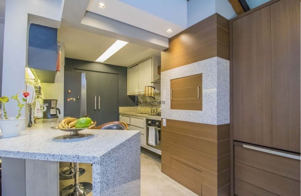Casa para Comprar com  199 m² por R$ 1.180.000,00 - Boa Vista - Porto Alegre/RS