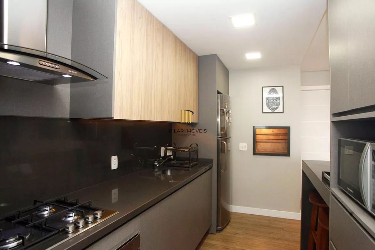 Excelente Apartamento para Comprar com 2 D e 2 vagas no Residencial Supreme