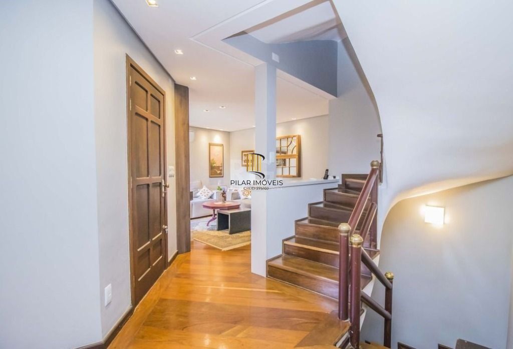 Casa para Comprar com  199 m² por R$ 1.180.000,00 - Boa Vista - Porto Alegre/RS