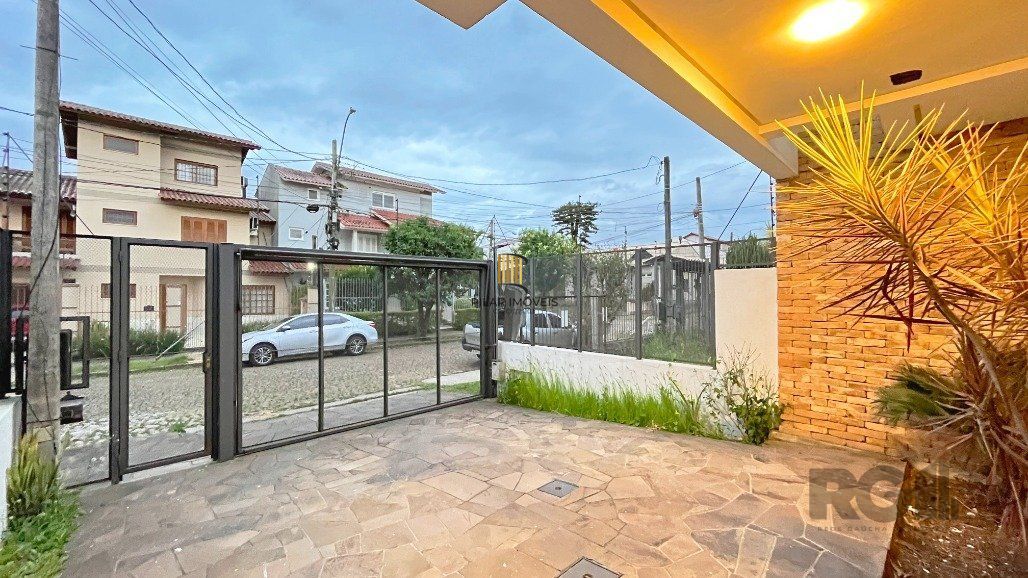 Ótima Casa a venda no bairro Espírito Santo com 3 suítes mobiliada por: R$850.000,00