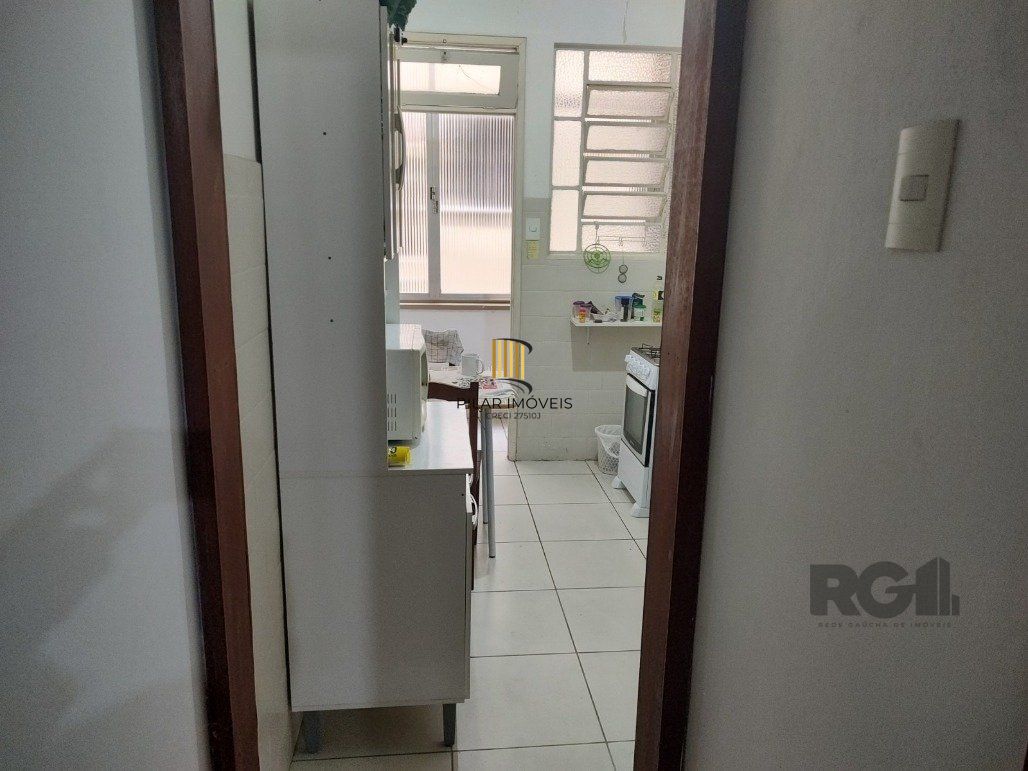 Apartamento, 77,11m ² 2 dormitórios, 2 banheiros, com dependência de empregado