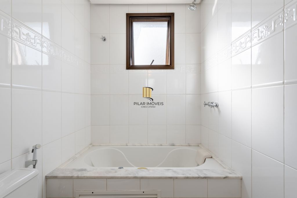 Apartamento espaçoso e confortável no bairro Mont Serrat