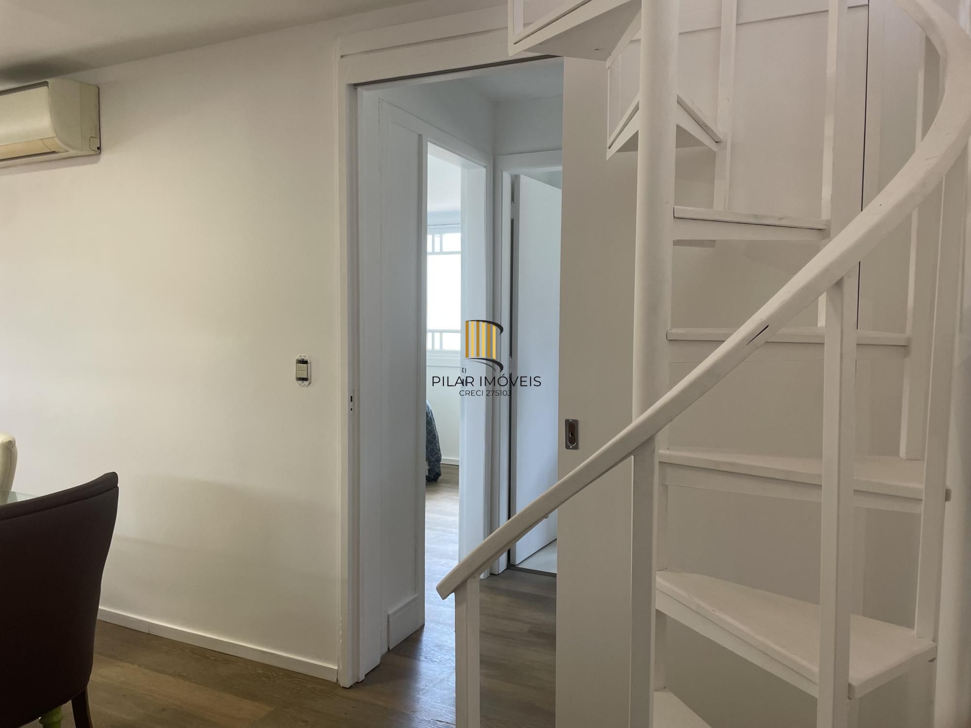 Cobertura Mobiliada á venda na Amélia Telles