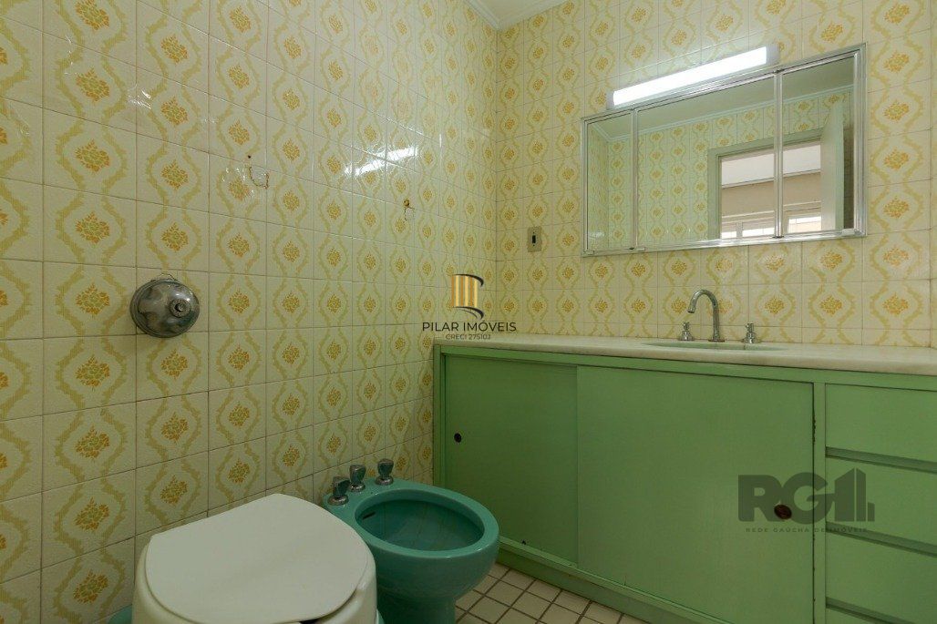 Apartamento à venda,  3 dormitórios, 1 vaga de garagem, no Bairro Auxiliadora