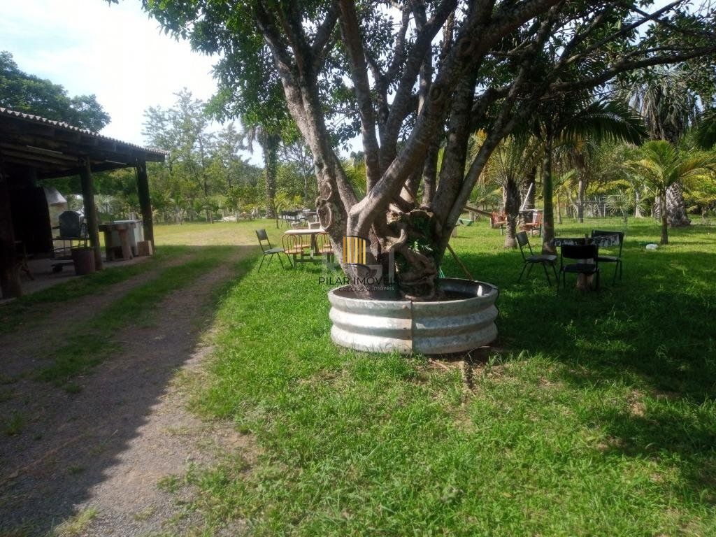 Boletto Imóveis vende Sitio na RS, Com 7 casas, 2 comerciais, excelente local para vários seguimento fácil acesso , rota para gramado, R$3.900,000,00