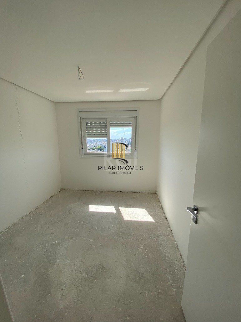 Apartamento Para Comprar no Bairro Jardim Botânico com 3 quartos (1 suíte)
