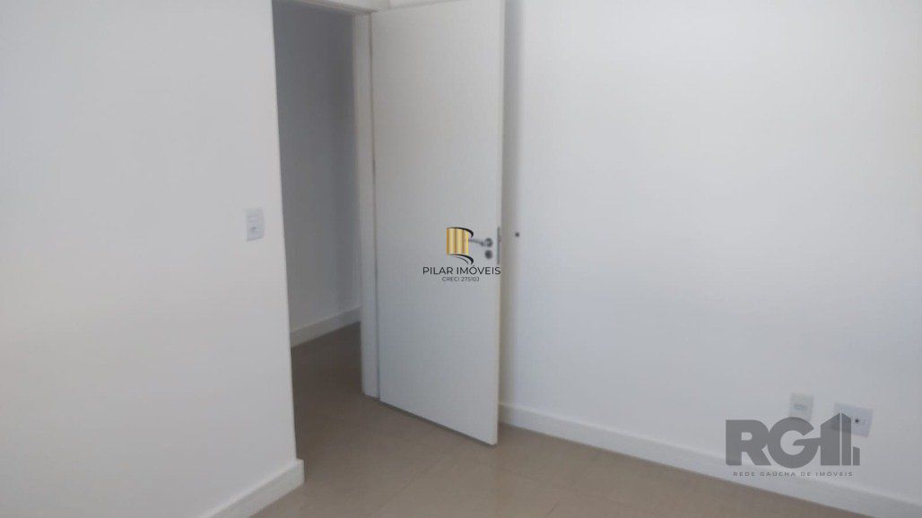 Apartamento com 2 dormitórios à venda,vaga dupla, 69 m² por R$ 450.000,00 - Partenon - Porto Alegre/RS