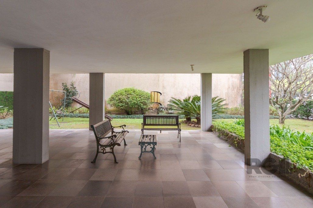 Apartamento à venda,  3 dormitórios, 1 vaga de garagem, no Bairro Auxiliadora