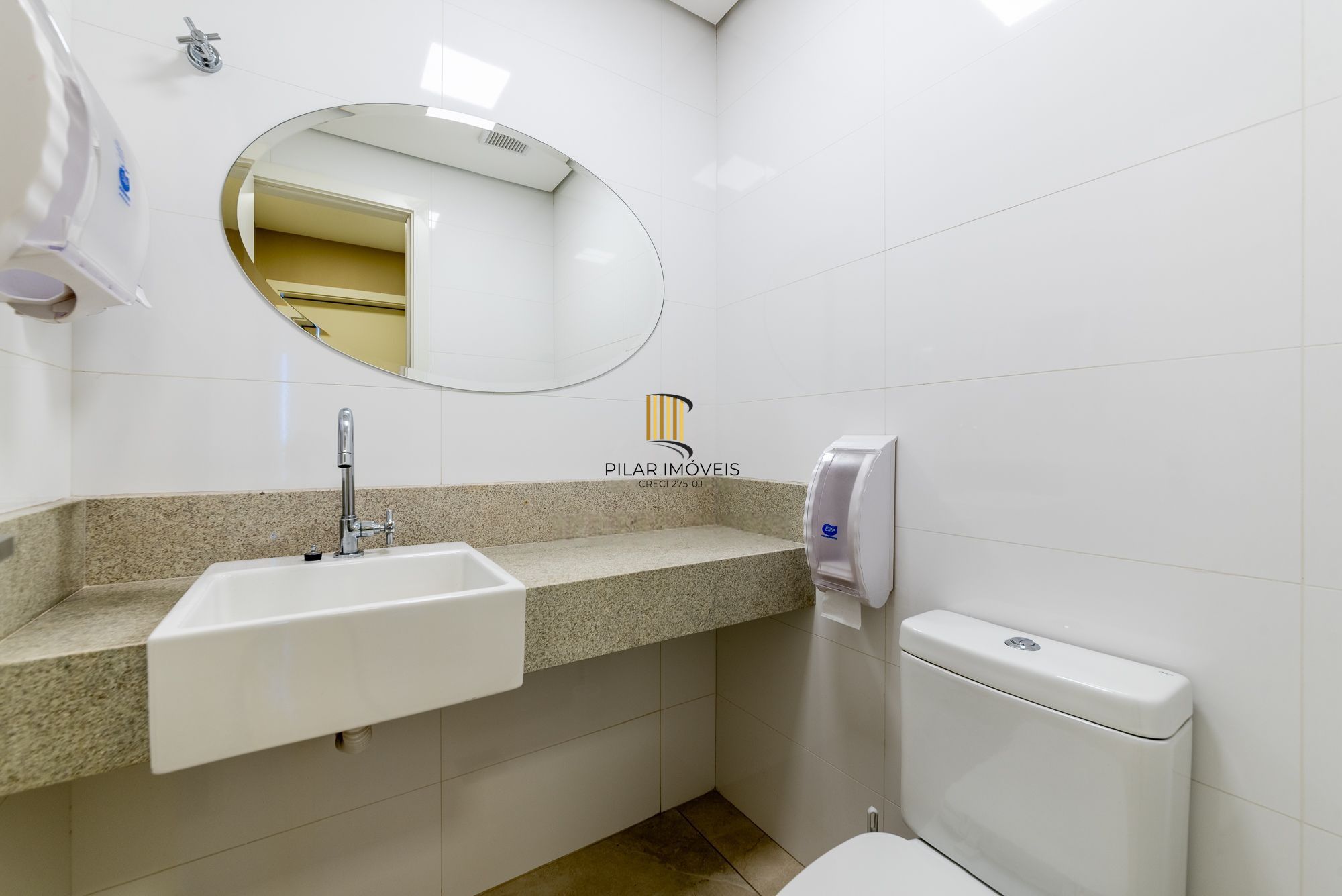 Excelente sala Comercial para Investidores