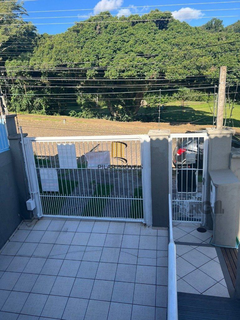Casa mobiliada com 262m² no bairro Ipanema