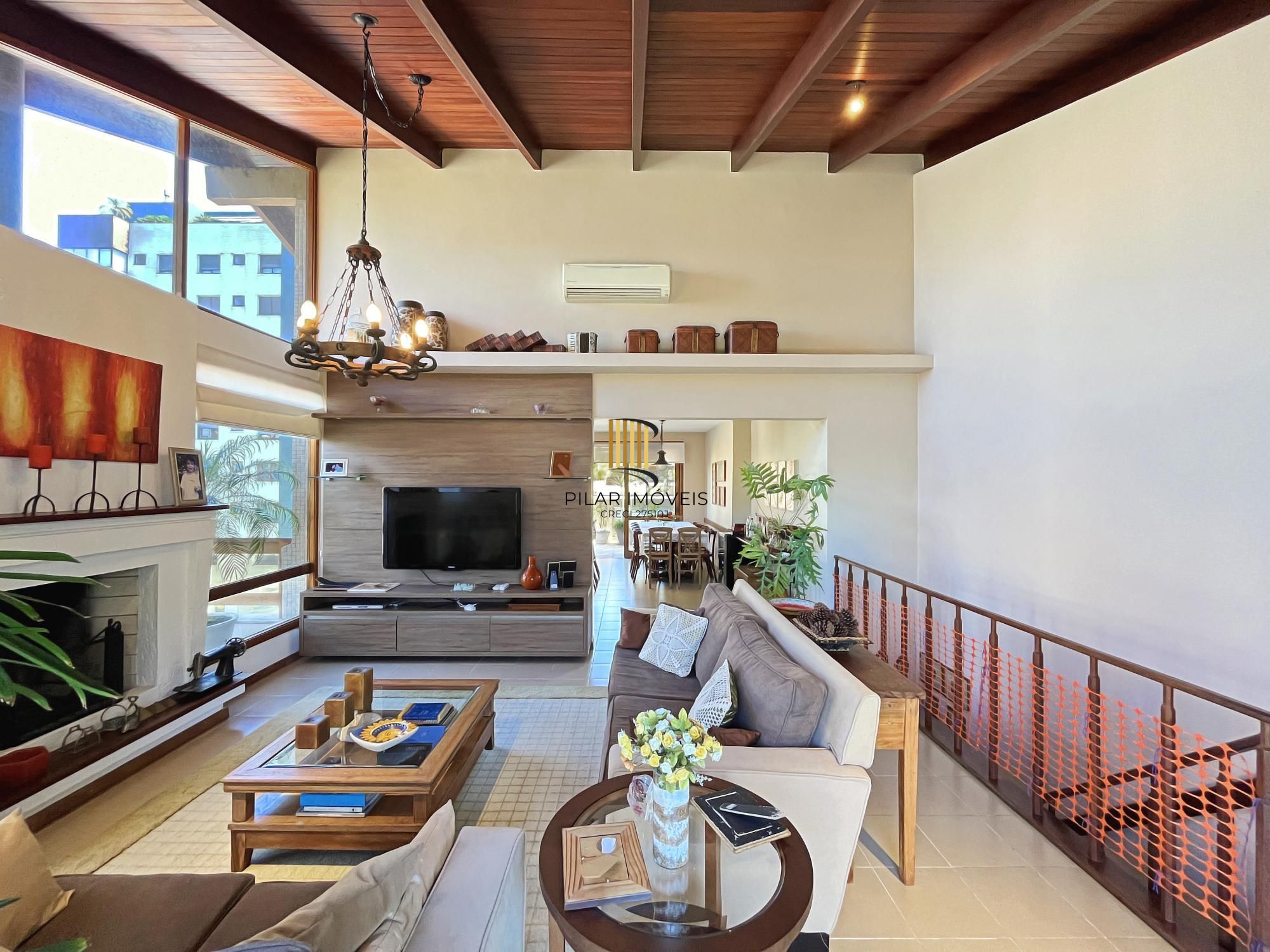 Excelente Cobertura com 3 dormitórios para comprar no Bairro Bela Vista