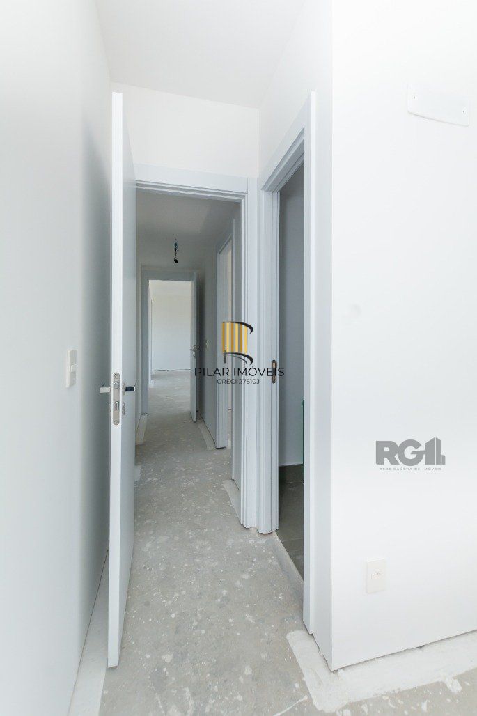 Apartamento 3 dorms. no Jardim Botânico, com infra completa e 2 vagas separadas
