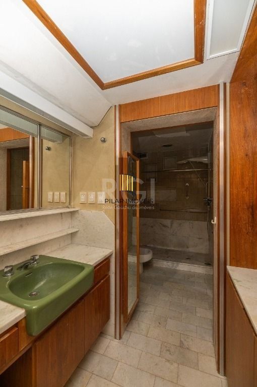 Casa com 4 dormitórios para Comprar  388 m²  - Bela Vista - Porto Alegre/RS