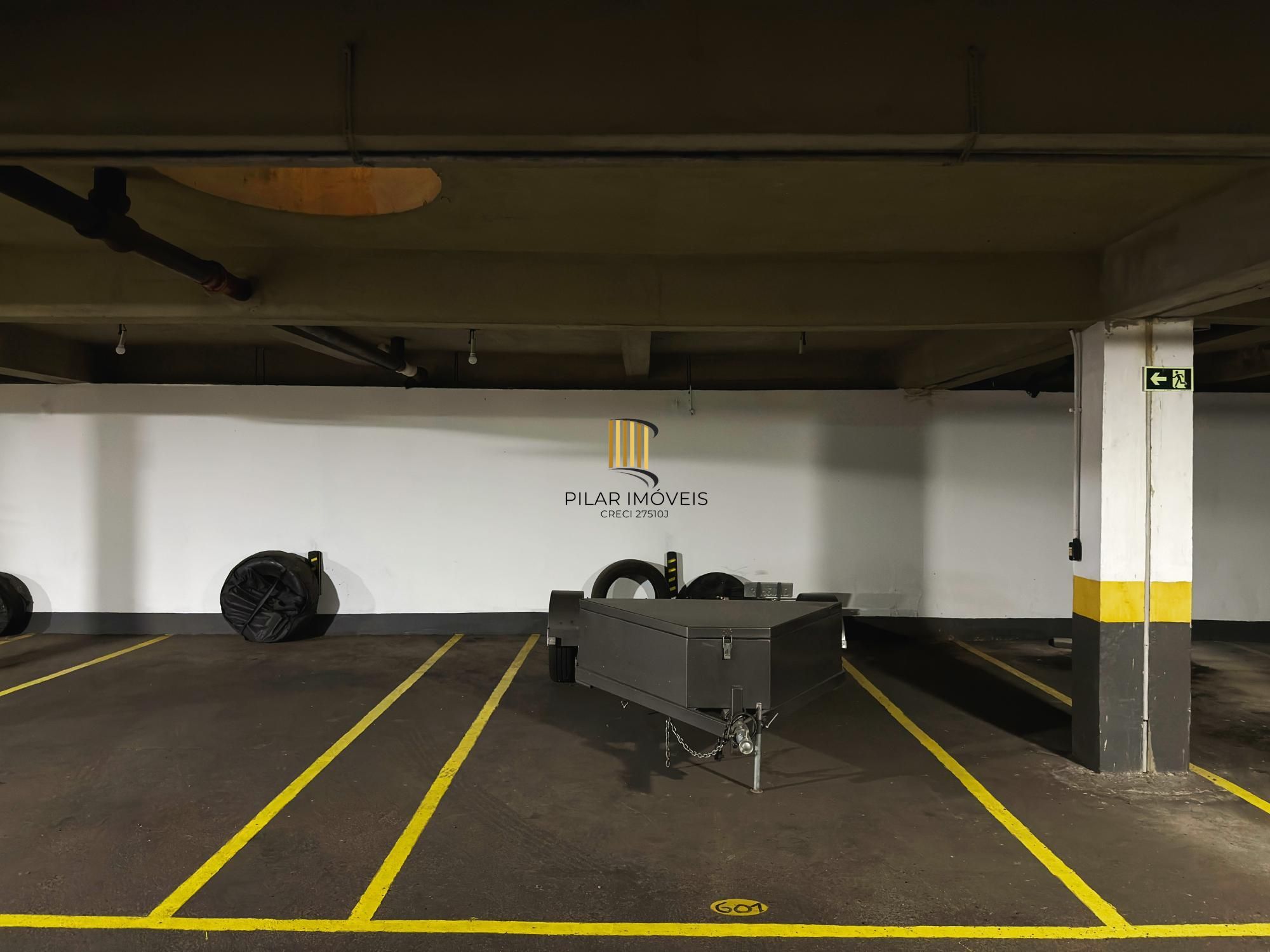 Apartamento com Lareira | Churrasqueira | 3 Suítes | Bairro Petrópolis