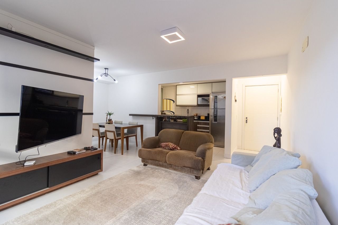 3 Dormitórios com Suíte | 90m² | Lareira e Churrasqueira | Bravo Melnick