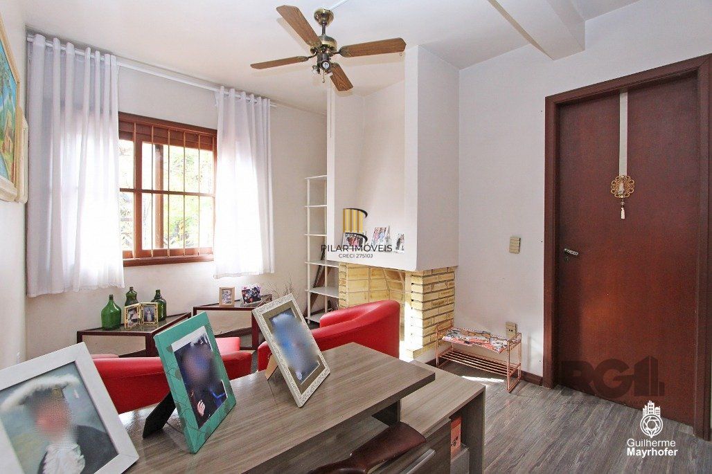 Casa de 250m² Para comprar no Bairro Mont Serrat  Por R$1.125.000,00