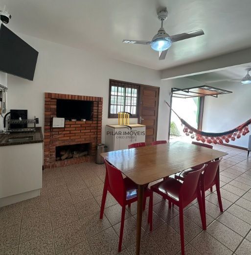 Casa com 3 Quartos e 5 vagas à Venda, 224 m² no Bairro Vila Ipiranga