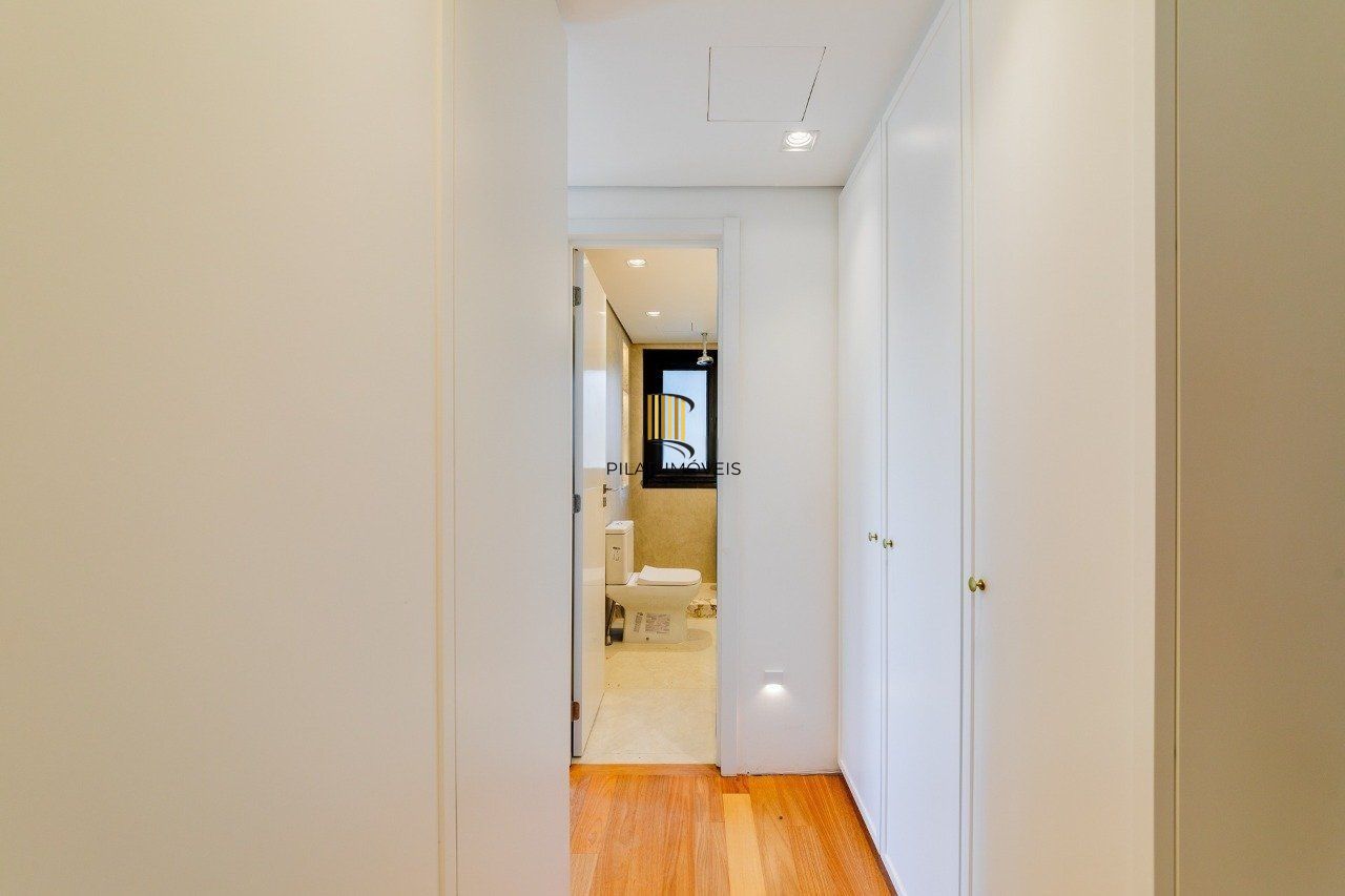 Apartamento novo 3 dormitórios com 2 vagas próximo ao Grêmio Náutico União