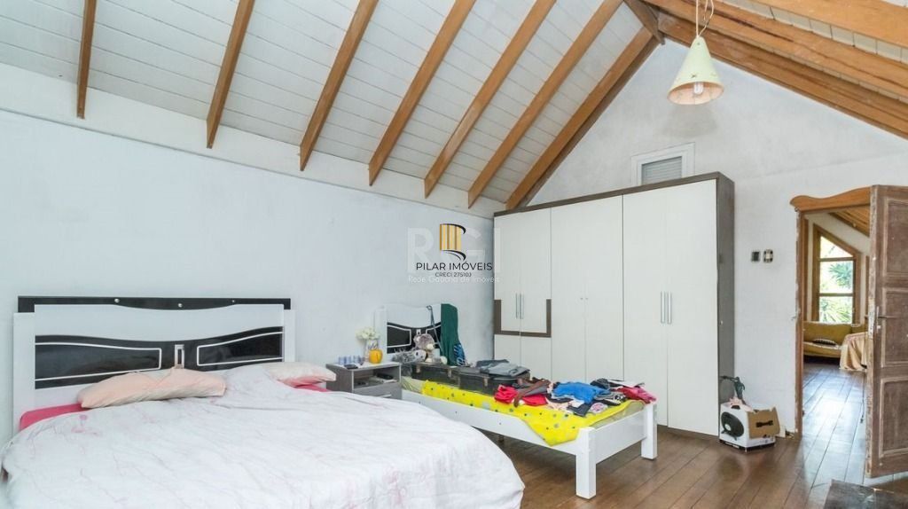 Casa Para Comprar com 3 quartos e 3 vagas no Rio Branco