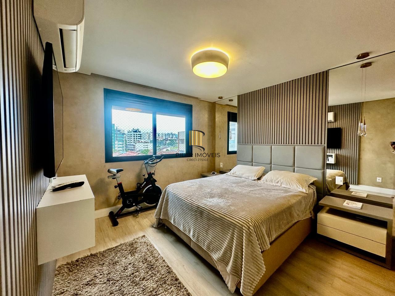 Apartamento com 102m² mobiliado - bairro Passo da Areia - POA/RS