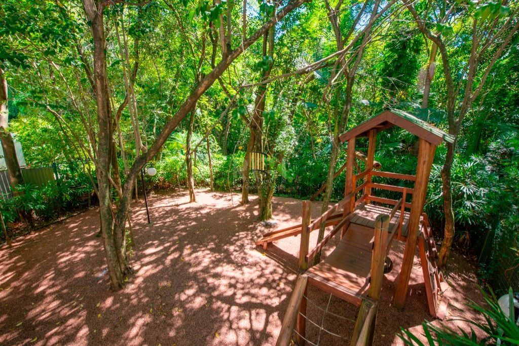 Casa para comprar Com 4 dormitórios , 431 m²- Três Figueiras - Porto Alegre/RS